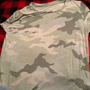 Aeropostale crew neck t-shirt